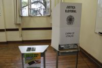 bolsonaro-fez-“escolha-equivocada”-ao-apoiar-outro-candidato-em-manaus,-diz-prefeito-reeleito-a-cnn