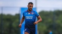 menin-sobre-gramado-sintetico-na-arena-mrv:-“e-de-ultima-geracao”