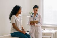 endometriose-pode-levar-ate-sete-anos-para-ser-detectada;-entenda-desafios