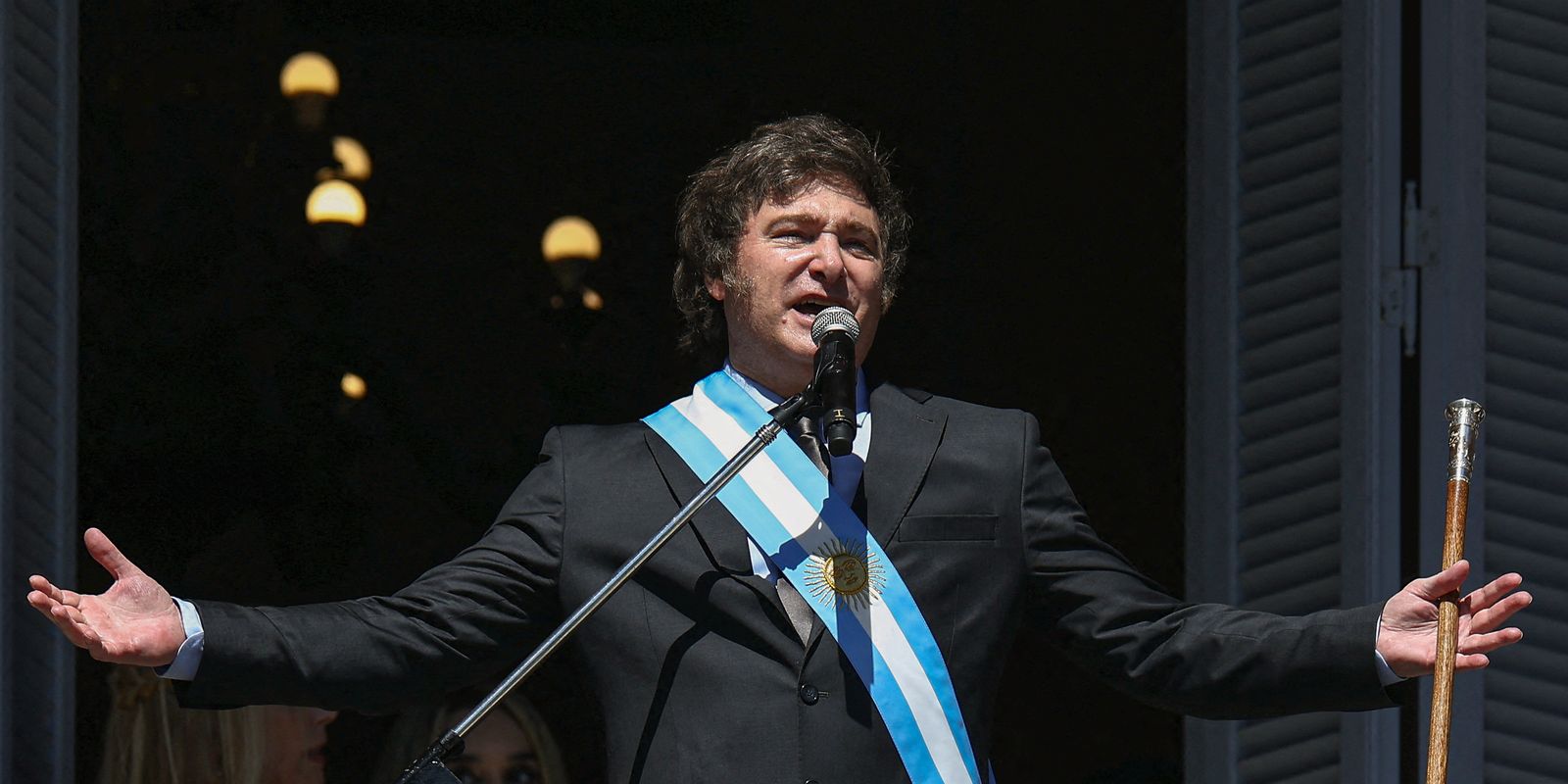 na-argentina,-partido-de-javier-milei-conquista-vitoria-surpreendente