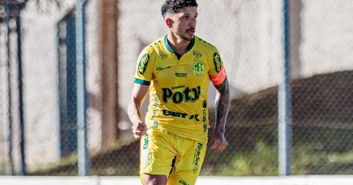 yuri-lima-nega-ter-parado-por-iza-e-diz-querer-voltar-ao-futebol-pela-filha