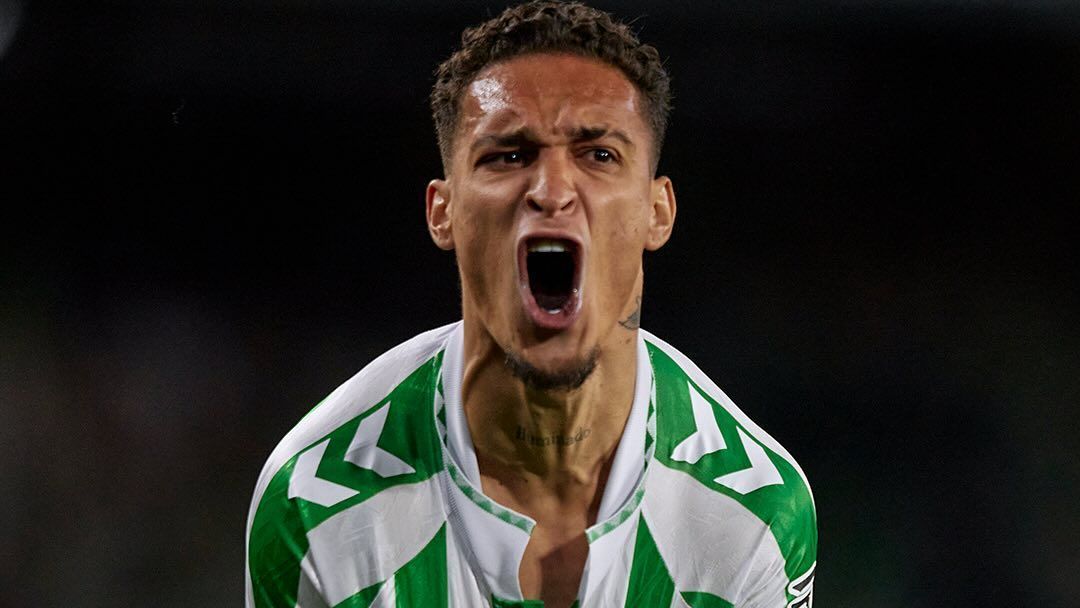antony-faz-dois-golacos-pelo-betis;-veja-os-gols