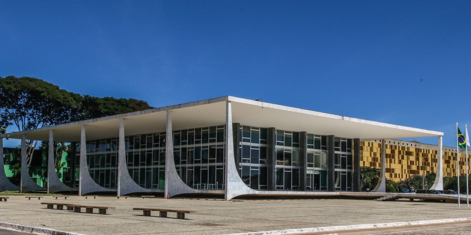 camara-aprova-reajuste-para-servidores-do-judiciario
