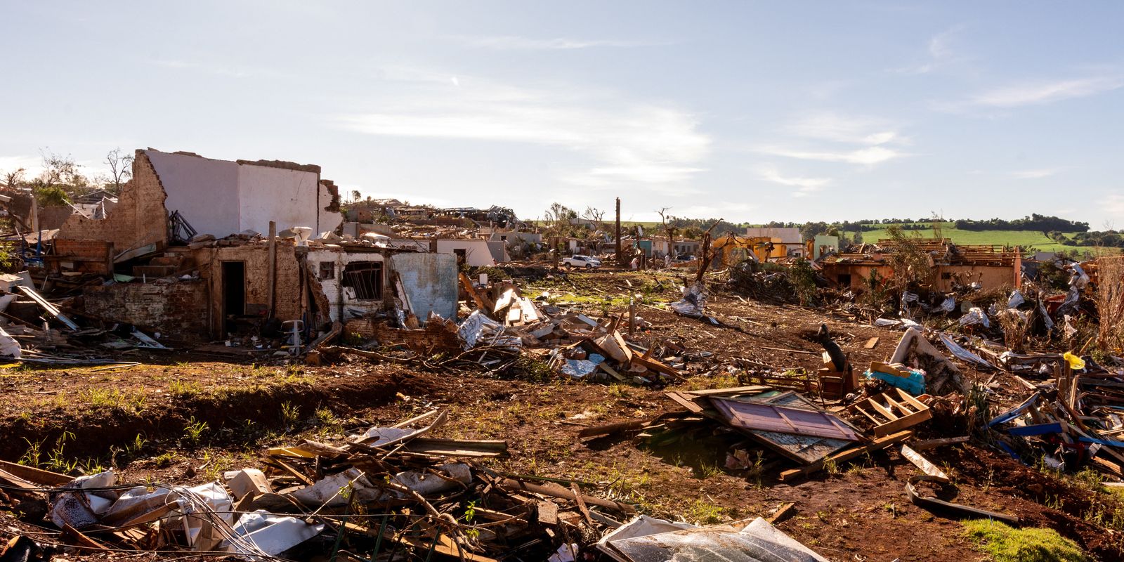 medicos-e-psicologos-do-sus-atendem-vitimas-do-tornado-no-parana