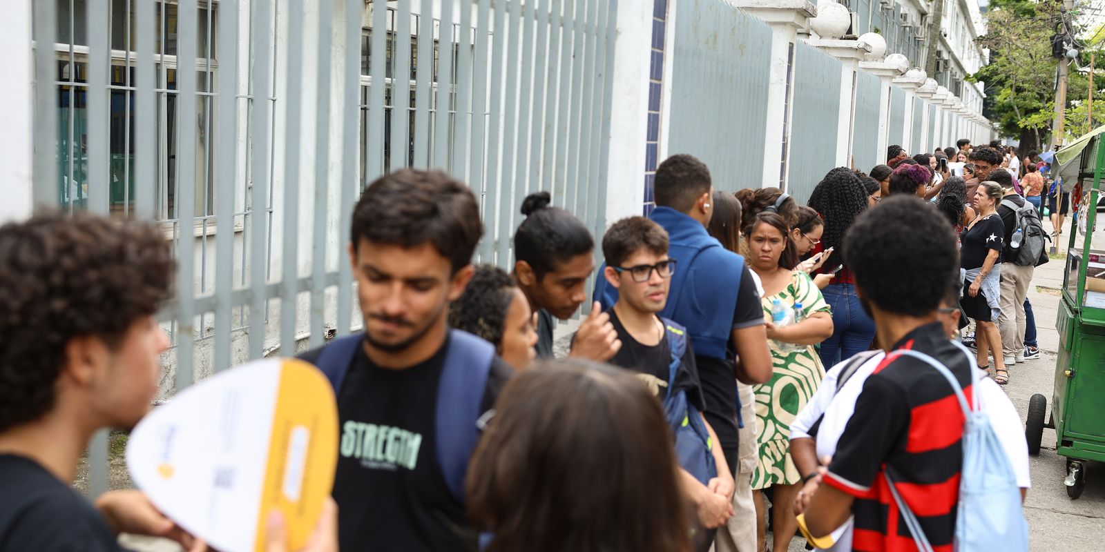 candidatos-relatam-expectativa-para-2o-dia-de-prova-do-enem-2025