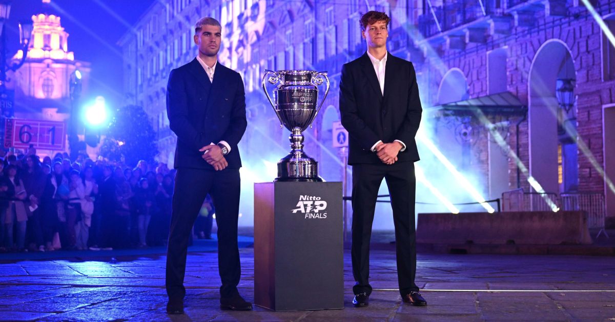 atp-finals:-alcaraz-x-sinner-e-paralisado-apos-torcedor-passar-mal