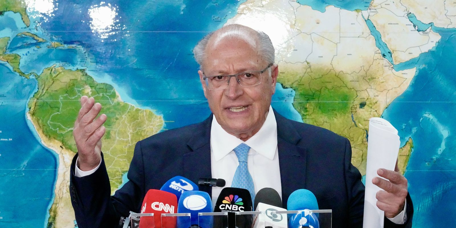 alckmin-ve-avancos-em-corte-tarifario-dos-eua;-negociacao-continua