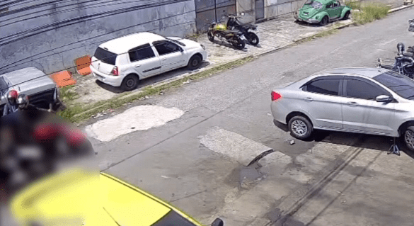video:-pm-de-folga-e-morto-durante-tentativa-de-assalto-no-rio-de-janeiro