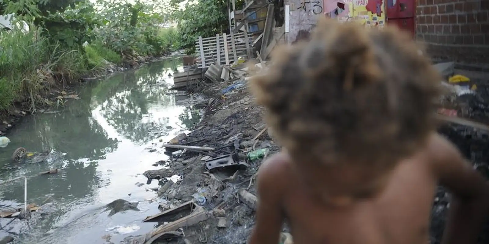 unicef:-mais-de-400-milhoes-de-criancas-vivem-em-privacao-severa