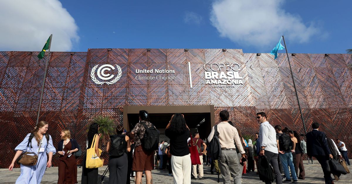 colombia-exige-inclusao-de-combustiveis-fosseis-em-texto-final-da-cop30