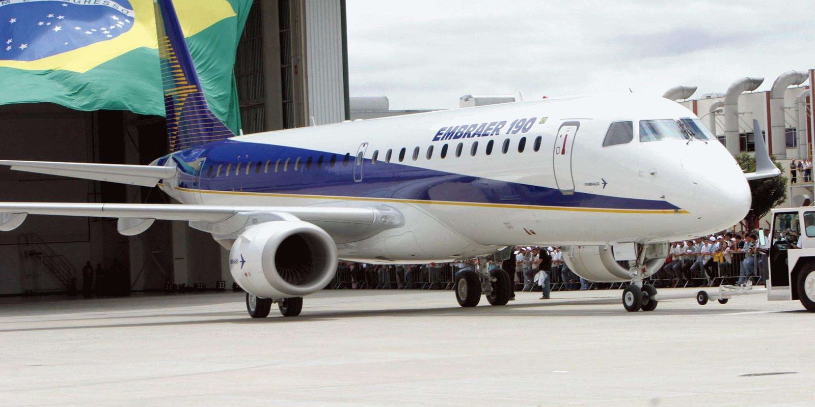embraer-vai-receber-r$-1-bi-do-bndes-para-dinamizar-exportacoes