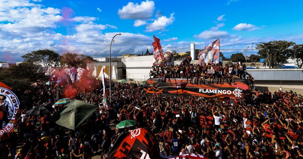 xenofobia?-recepcao-da-torcida-do-flamengo-vira-polemica-entre-jornalistas
