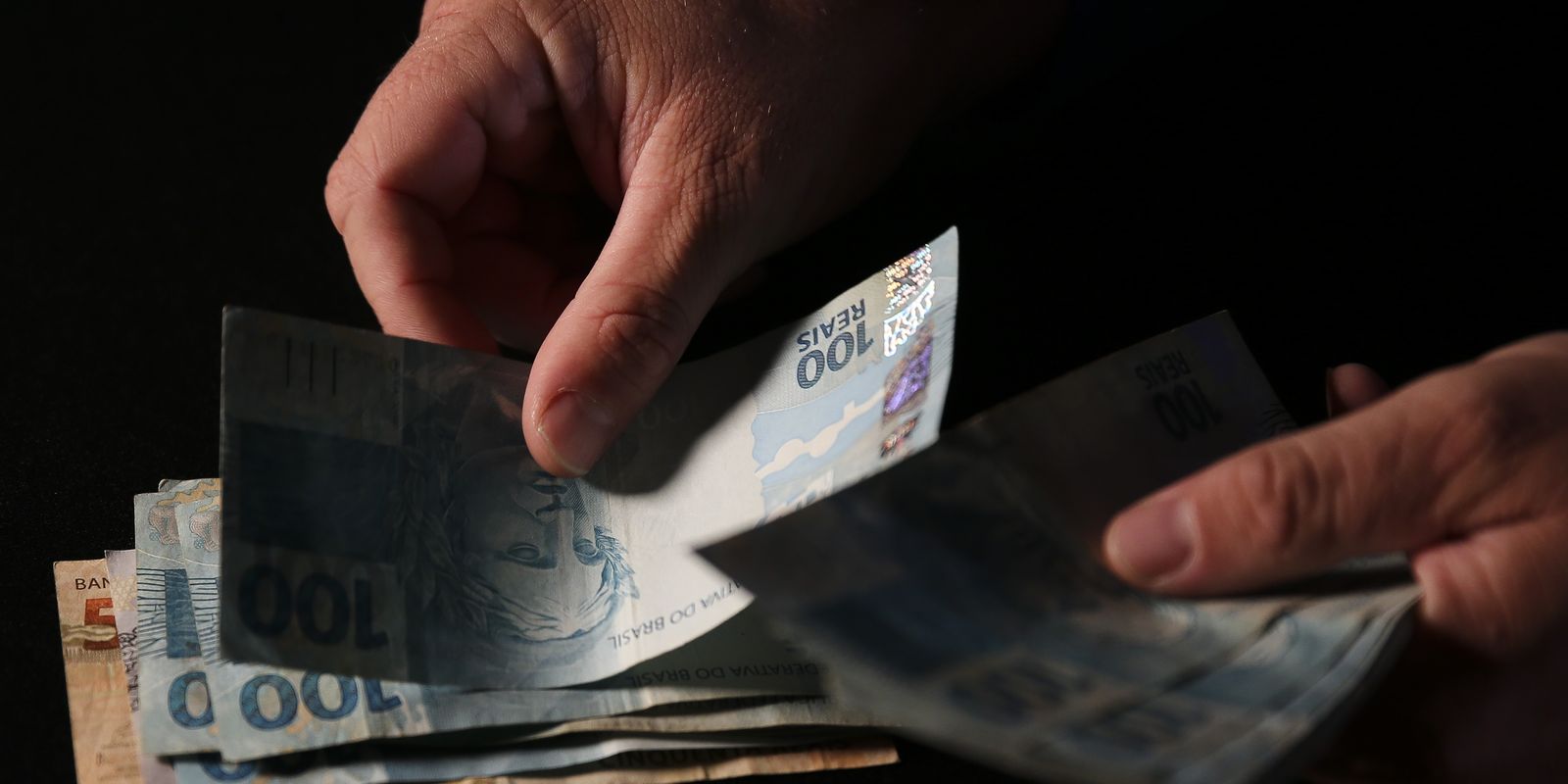 mercado-reduz-previsao-da-inflacao-para-4,43%-este-ano