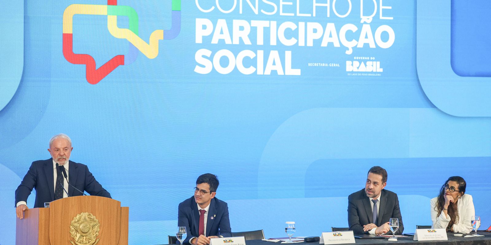 lula:-enfrentamento-a-violencia-contra-mulher-e-prioridade-na-agenda