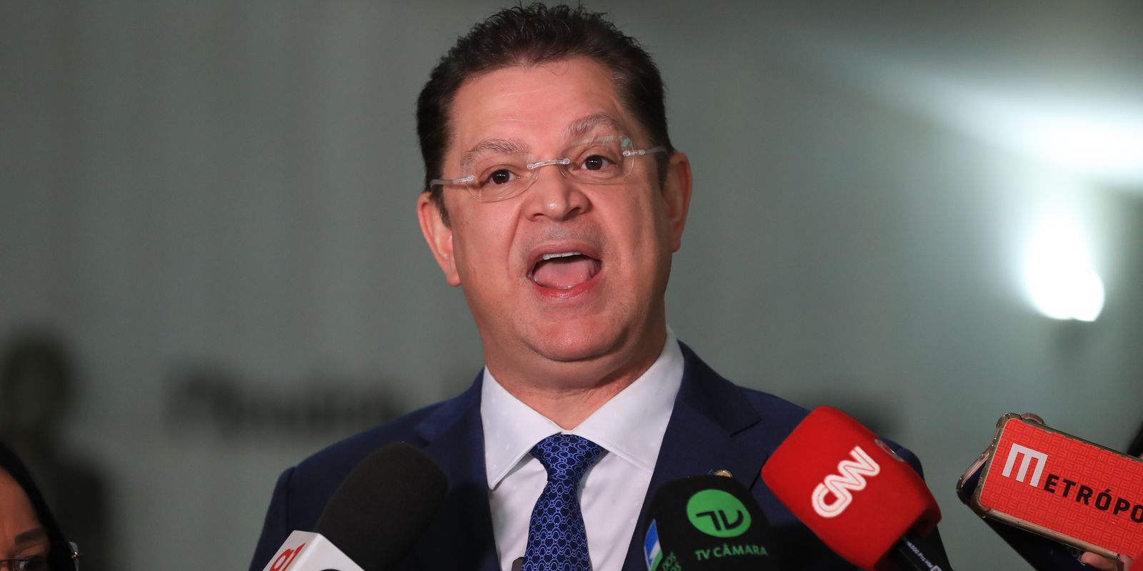 lider-do-pl-na-camara-dos-deputados-nega-desvios-de-verbas