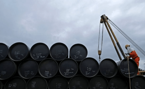tensao-entre-eua-e-venezuela-refletem-em-alta-do-petroleo;-entenda