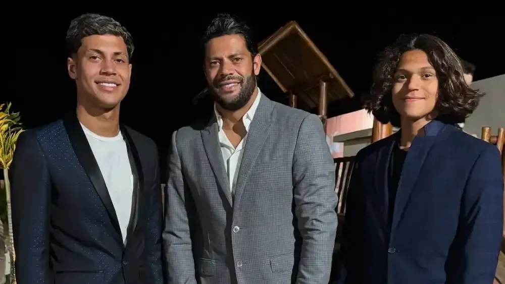 filhos-de-hulk-farao-testes-no-atletico-mg-em-meio-a-“novela”-do-pai