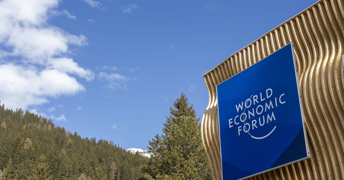 analise:-governo-do-brasil-tem-presenca-timida-em-davos