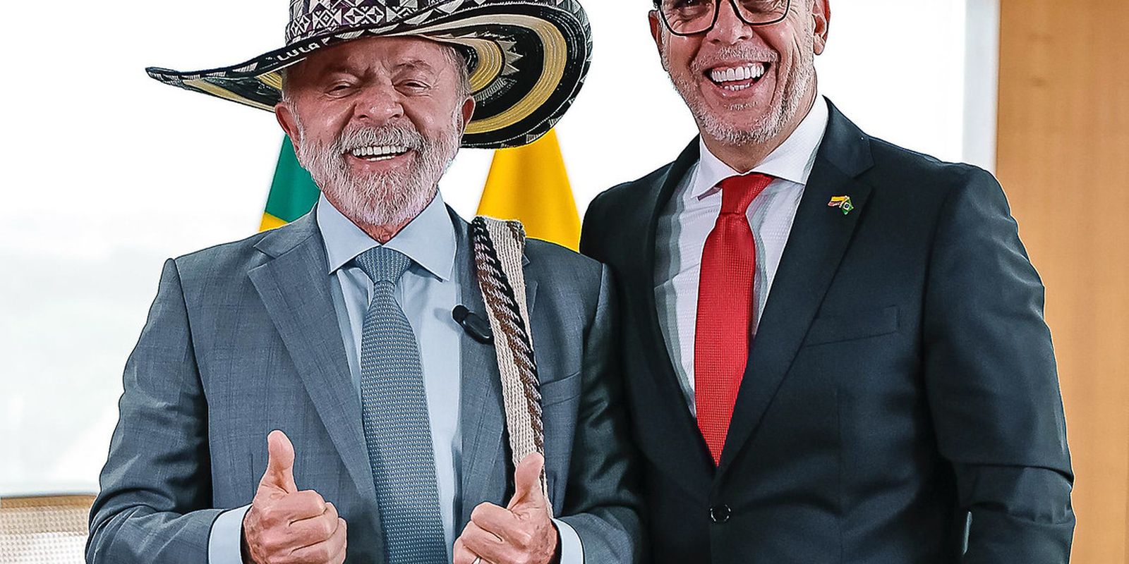 lula-recebe-credenciais-de-nove-novos-embaixadores