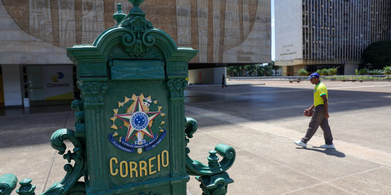 correios-colocam-21-imoveis-a-venda-em-11-estados