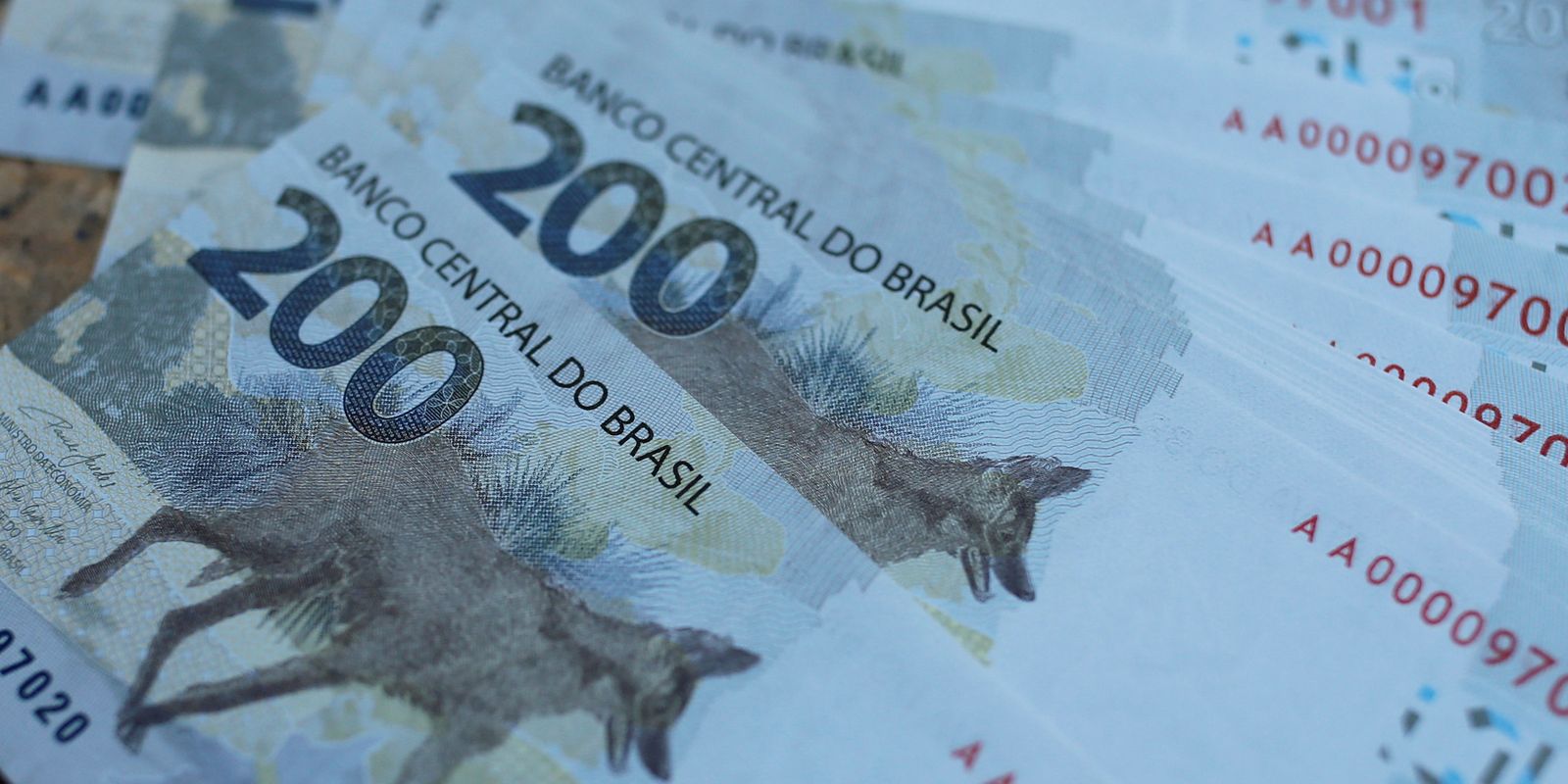 bancos-farao-aporte-extra-de-r$-32,5-bilhoes-no-fgc-ate-dia-25