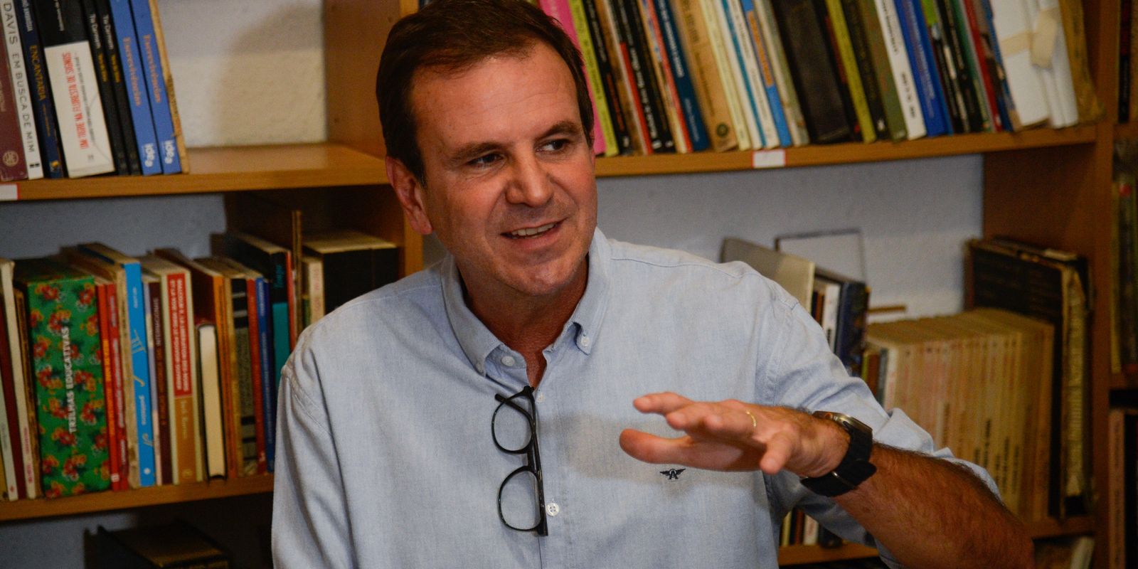 paes-diz-que-secretario-de-defesa-do-consumidor-do-rio-sofreu-atentado