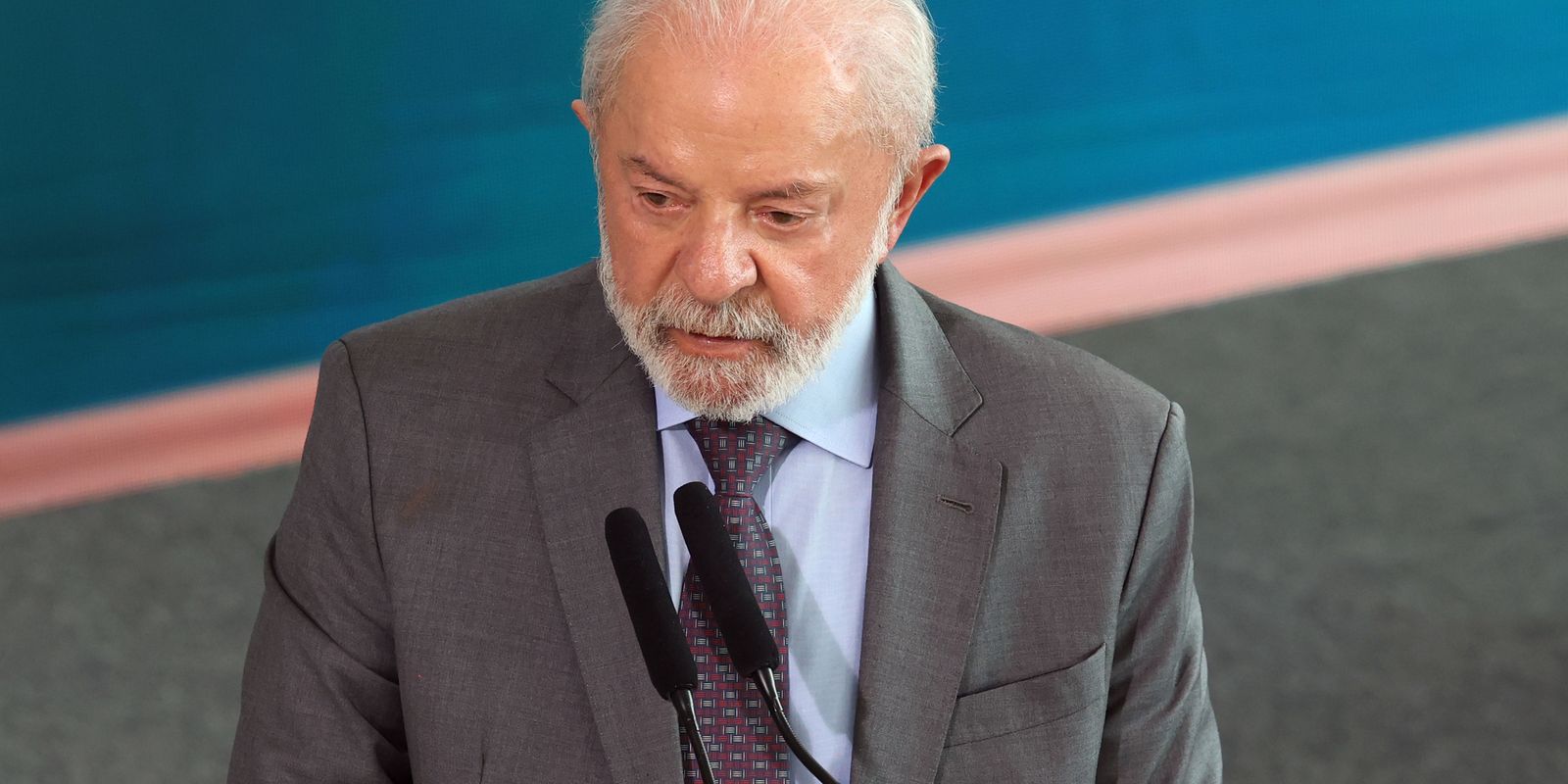 em-bogota,-lula-participa-de-cupula-da-celac-e-reforca-aliancas