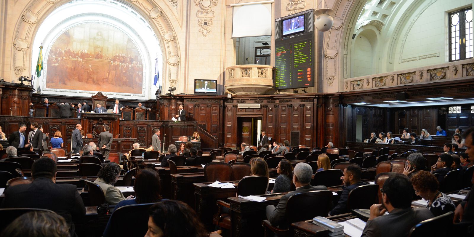 tre-rj-marca-para-terca-recontagem-de-votos-apos-cassacao-de-bacellar