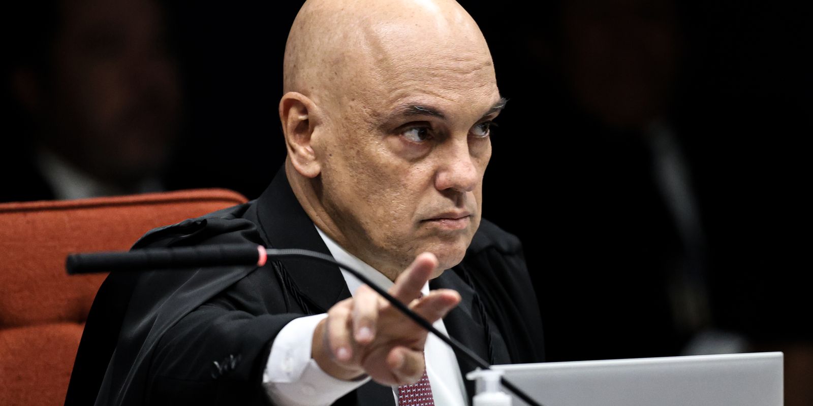 empresario-e-acusado-de-pagar-r$-4,5-mil-por-dados-de-ministros-do-stf