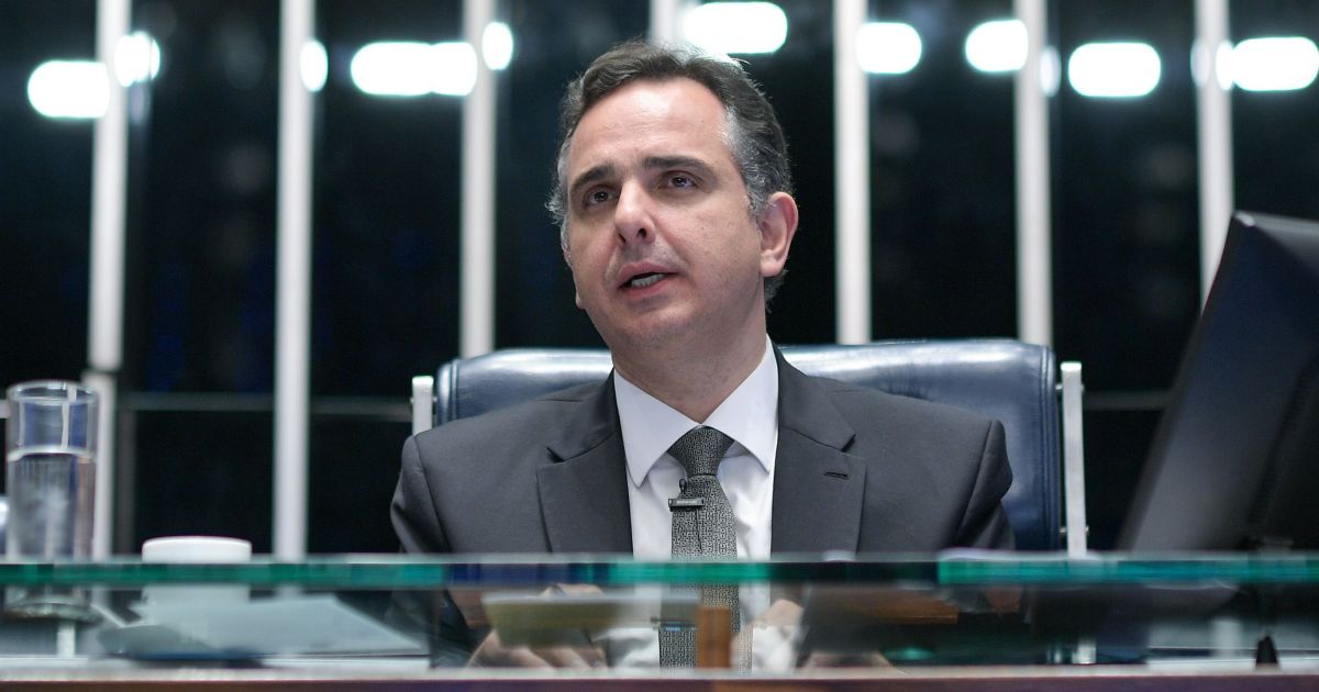 rodrigo-pacheco-oficializa-filiacao-ao-psb