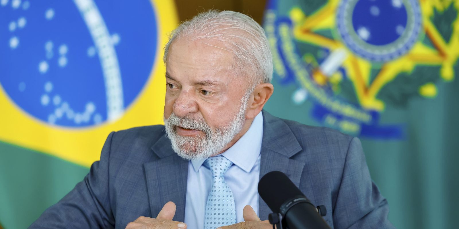 lula-afirma-que-mundo-nao-da-direito-a-trump-ameacar-um-pais