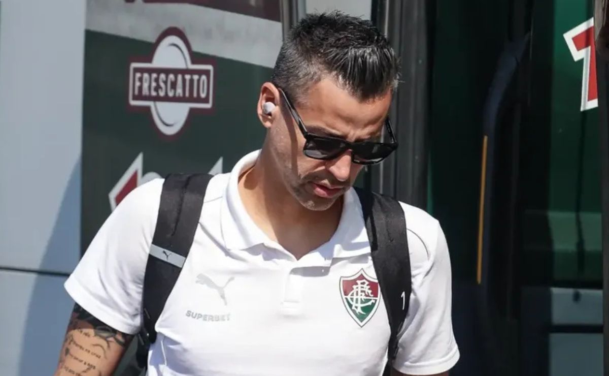 fluminense-teve-problemas-em-viagem-antes-de-decisao-com-o-operario