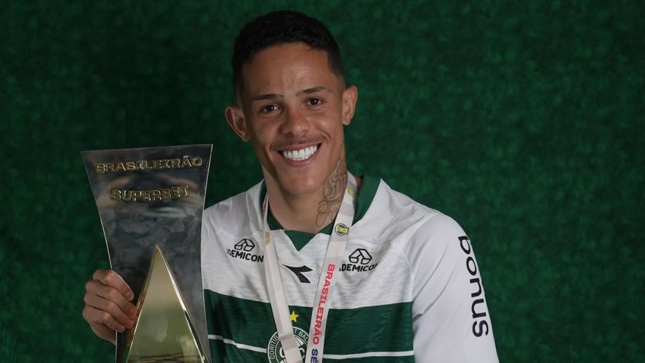 coritiba-acerta-venda-de-volante-wallisson-para-clube-da-libertadores