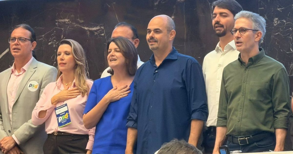 sem-anuncio-de-vice-e-ao-lado-de-zema,-simoes-oficializa-candidatura-em-mg