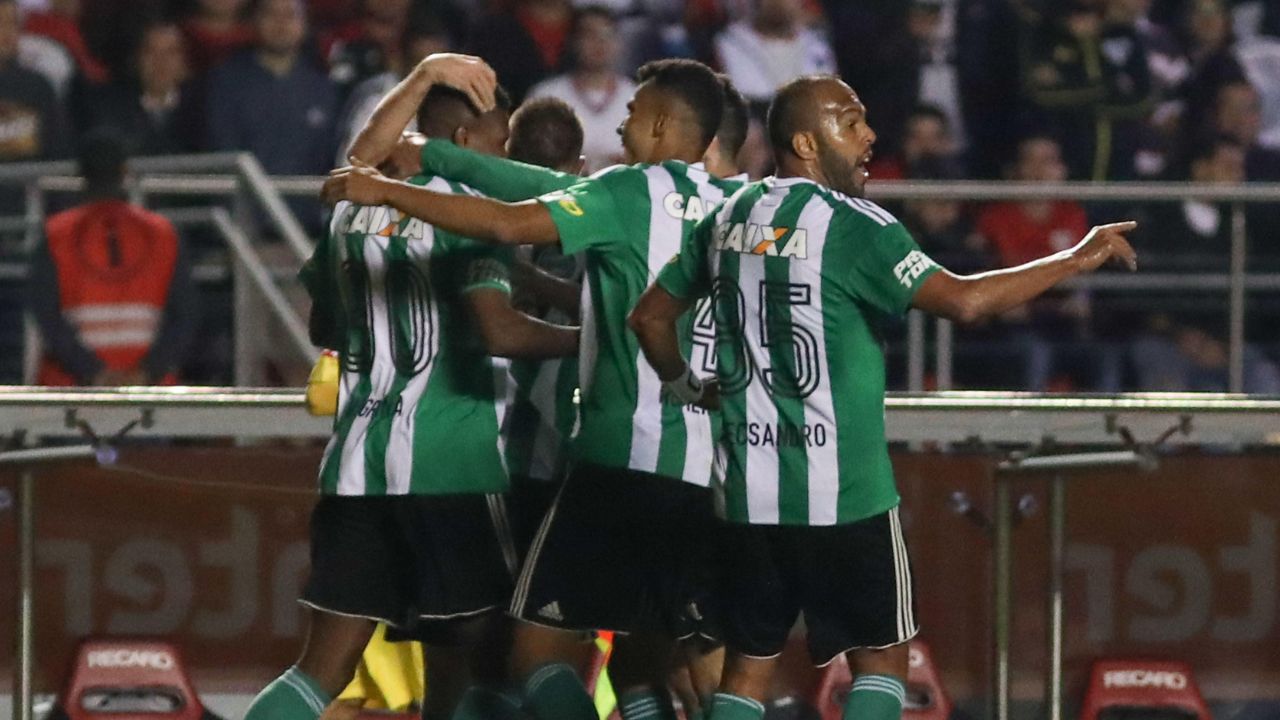 terceiro-melhor-visitante,-coritiba-tenta-quebrar-tabu-de-quase-uma-decada-contra-o-sao-paulo