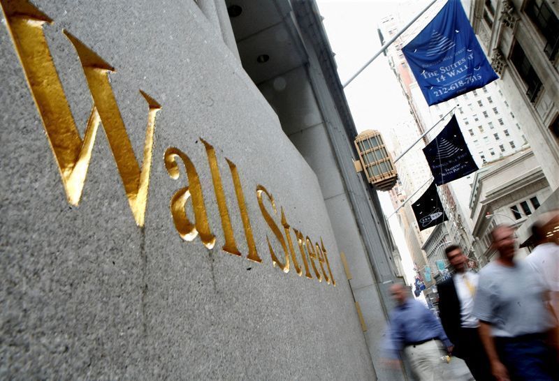 wall-street-oscila-apos-fed-aumentar-taxa-de-juros-dos-eua